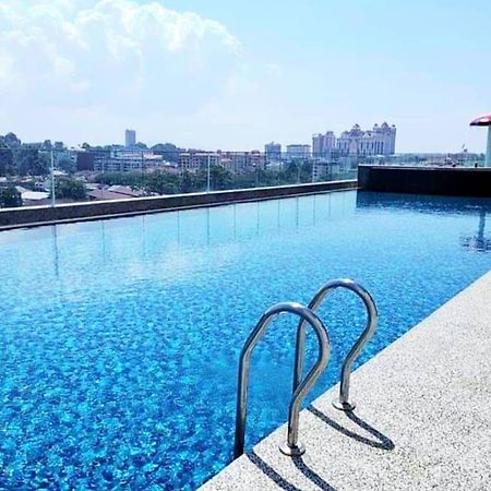 D'Luna Homestay Seaview I Sunrise View Куала Теренгану Екстериор снимка