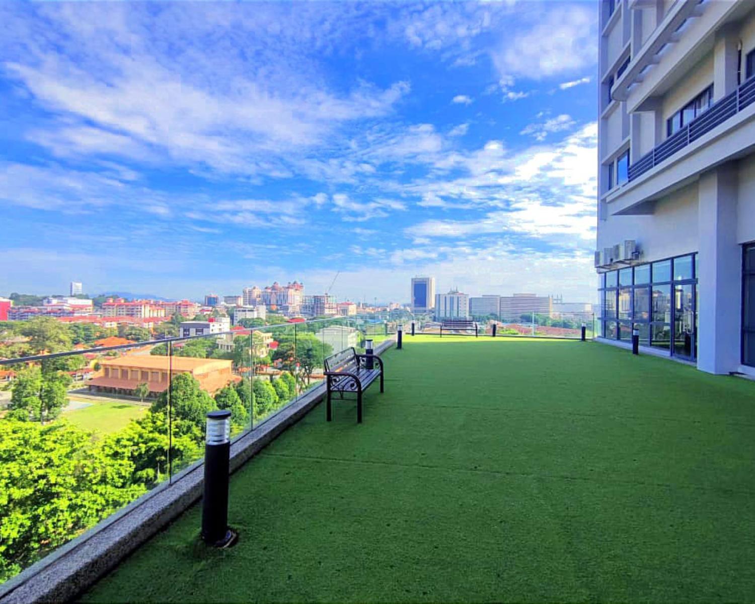 D'Luna Homestay Seaview I Sunrise View Куала Теренгану Екстериор снимка