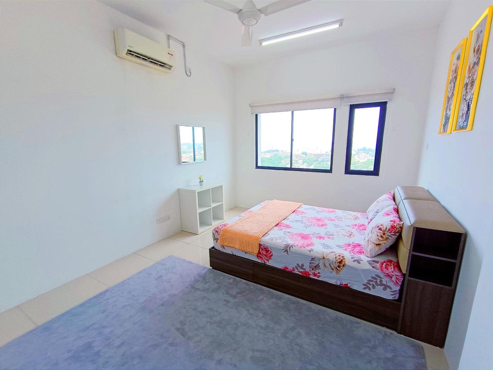 D'Luna Homestay Seaview I Sunrise View Куала Теренгану Екстериор снимка